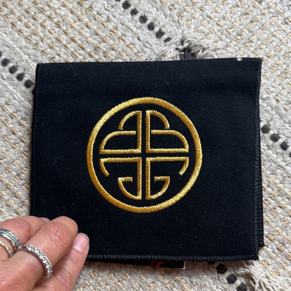 BuDha Girl Serenity bracelet - Picture 5 of 5